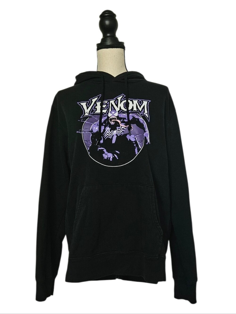 Men's Black Pullover Marvel Venom Hoodie with Purple Graphic Size Medium